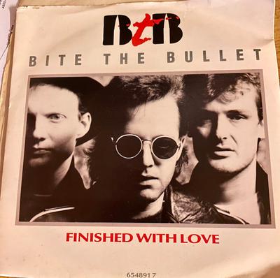 7inch Record BITE THE BULLET - Finished With Love 6548917 Jet Records 1989 UK Rock Used