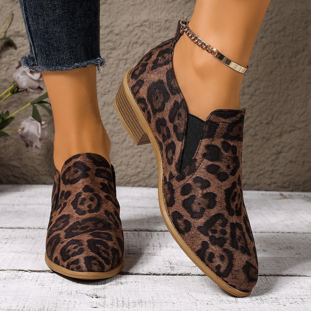 2025 foreign trade large size single shoes new leopard print light mouth one pedal women's shoes low heel grandma shoes pointed thick heel fashion