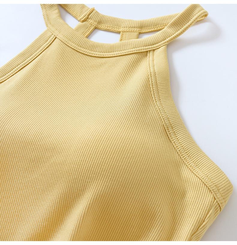 Dámský top bez rukávů, slim fit, halterový střih, krátký top s vycpávkami na hrudníku – bez kostic, krátké tílko.