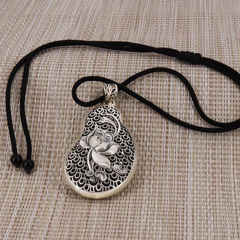 Solid Copper Hollow Carved Guanyin Pendant Necklace Men Women Vintage Buddhist Charm Jewelry