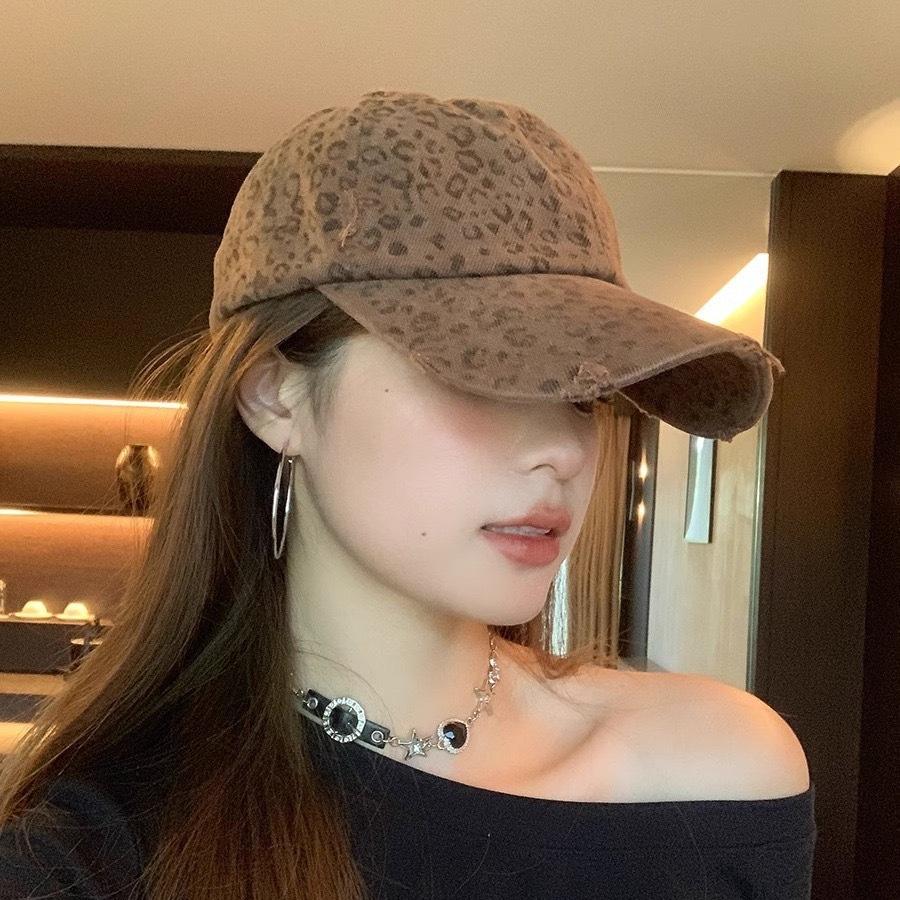 Level 4 Casual Leopard Print Baseball Cap for Women Niche Style Travel Brushed and Distressed Casualeasiest for Match Duck Tongue Hat To Show