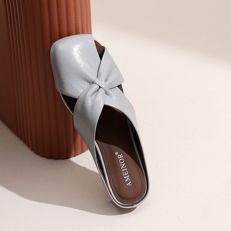 2025 Summer New Outer Wear Casual Muller Slippers Hollow Bag Head Cool Slippers Comfortable Round Head Wedge Women's Slippers