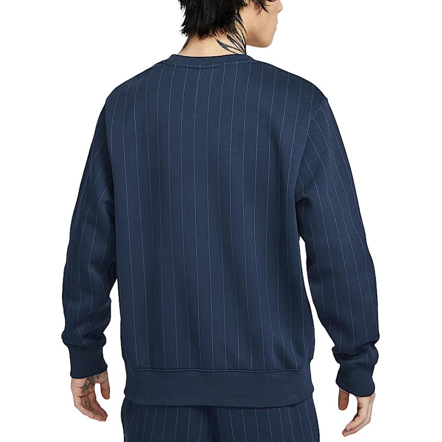 Nike Club FW24 Fleece Lined Crew Neck Pullover Soft Long Sleeved Sweatshirt Men's Obsidian Color/University Gold HJ2158-451