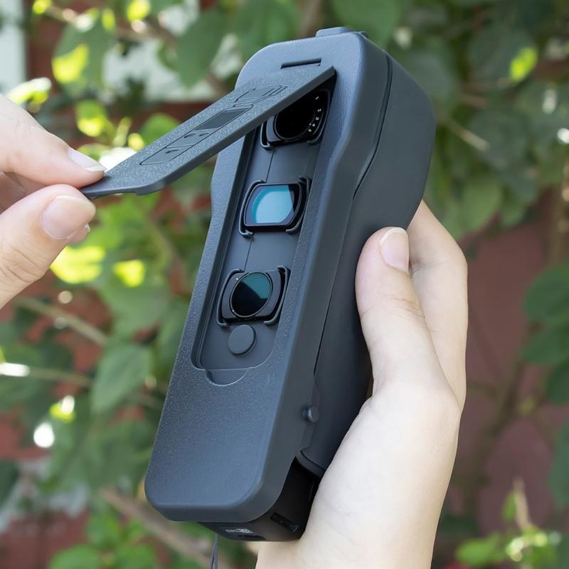Filter Storage Protective Cover for Pocket Camera Lightweight Portable Includes Multiple Filter Slots and Ergonomic Grip