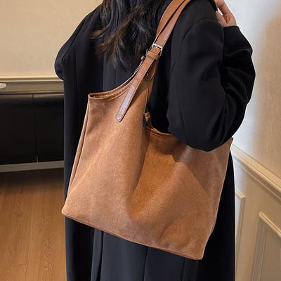 Large Capacity Bag Women's Autumn and Winter Versatile 2025 New Casual Matte Retro Shoulder Tote Bag Women's Bucket Bag