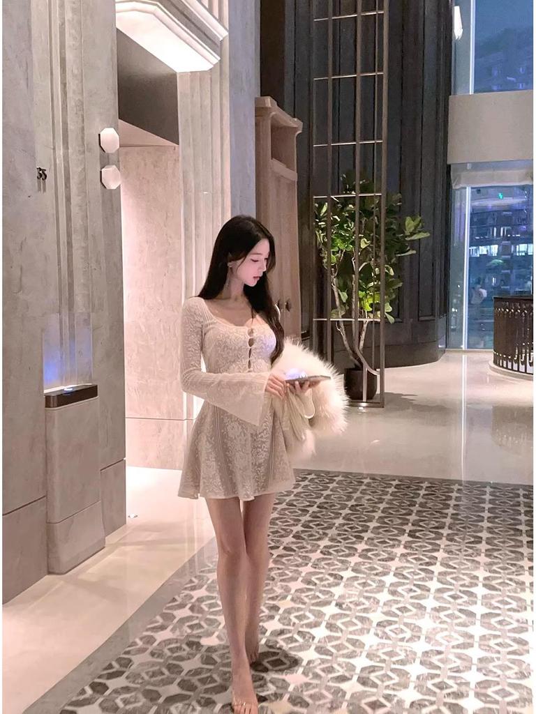 Elegant French Lace Long Sleeve Dress for Women - Autumn/Winter Short Chic Skirt