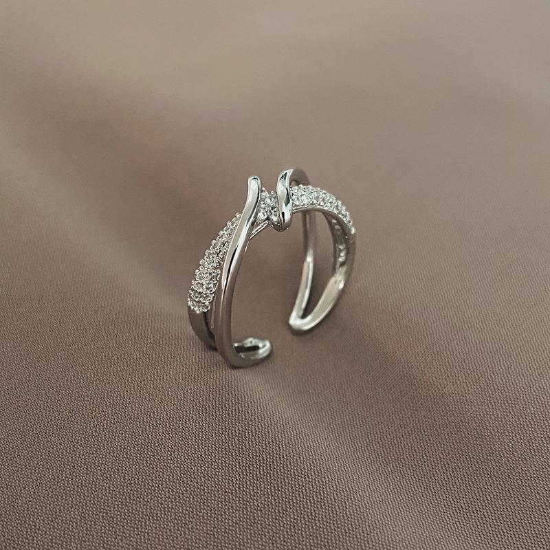 

Modern Minimalist Zircon Cross Opening Ring for Women Men Retro Luxury Geometric Irregular Ring Anniversary Wedding Zircon Gift