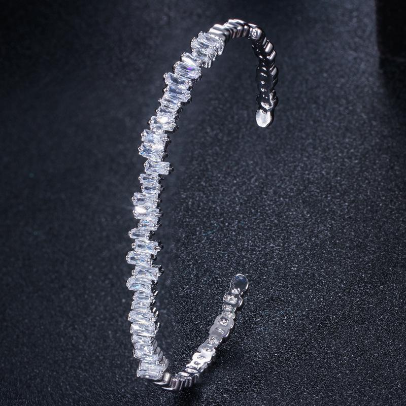 S0178 Creative Irregular Zir*****Pen Bracelet, Simple And Generous Adjustable Bracelet