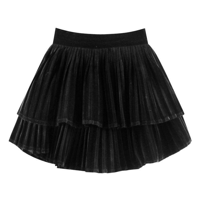 Милая мини-юбка для женщин — фото 12