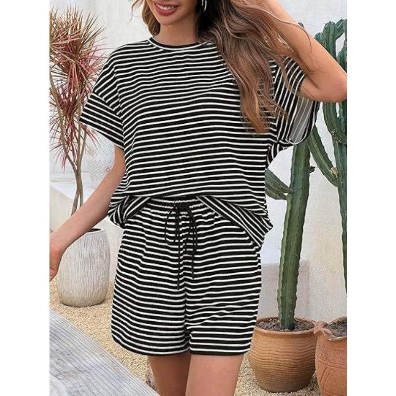 Women Striped Two Piece Outfit, Short Sleeve Top and Shorts Set, Fashion Casual Outerwear Summer Matching Suit