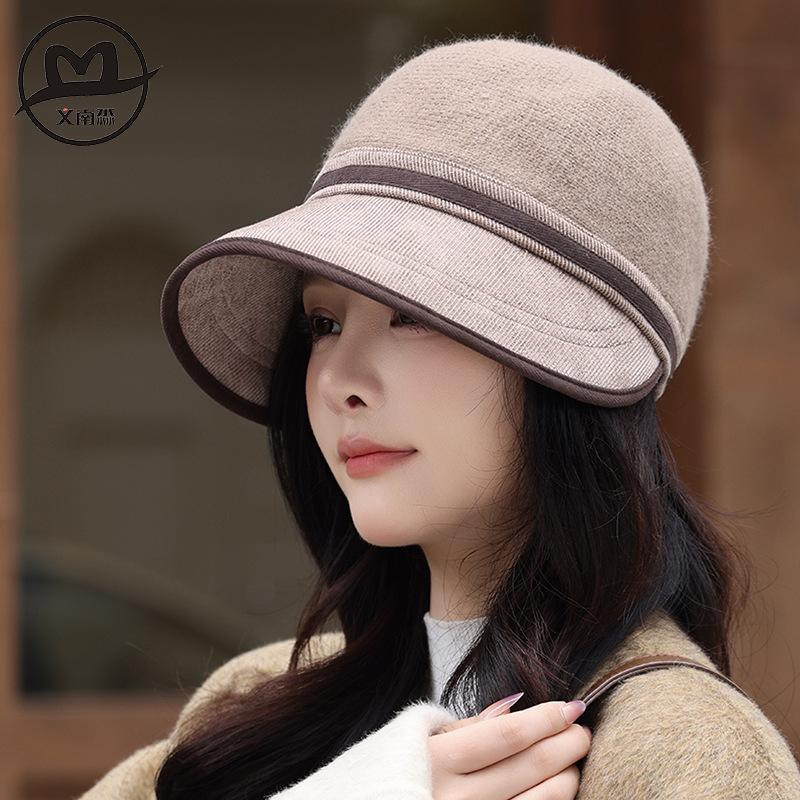 High Quality Elegant Fashion Hat Women's Autumn and Winter New Equestrian Hat Wide Brim Show Face Ducktongue Bucket Hat