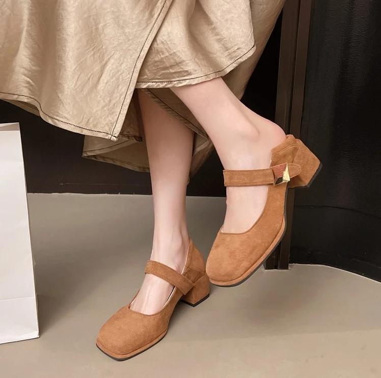 French thick-heeled camel square suede temperament single shoes 2026 new spring and summer retro versatile commuter shoes