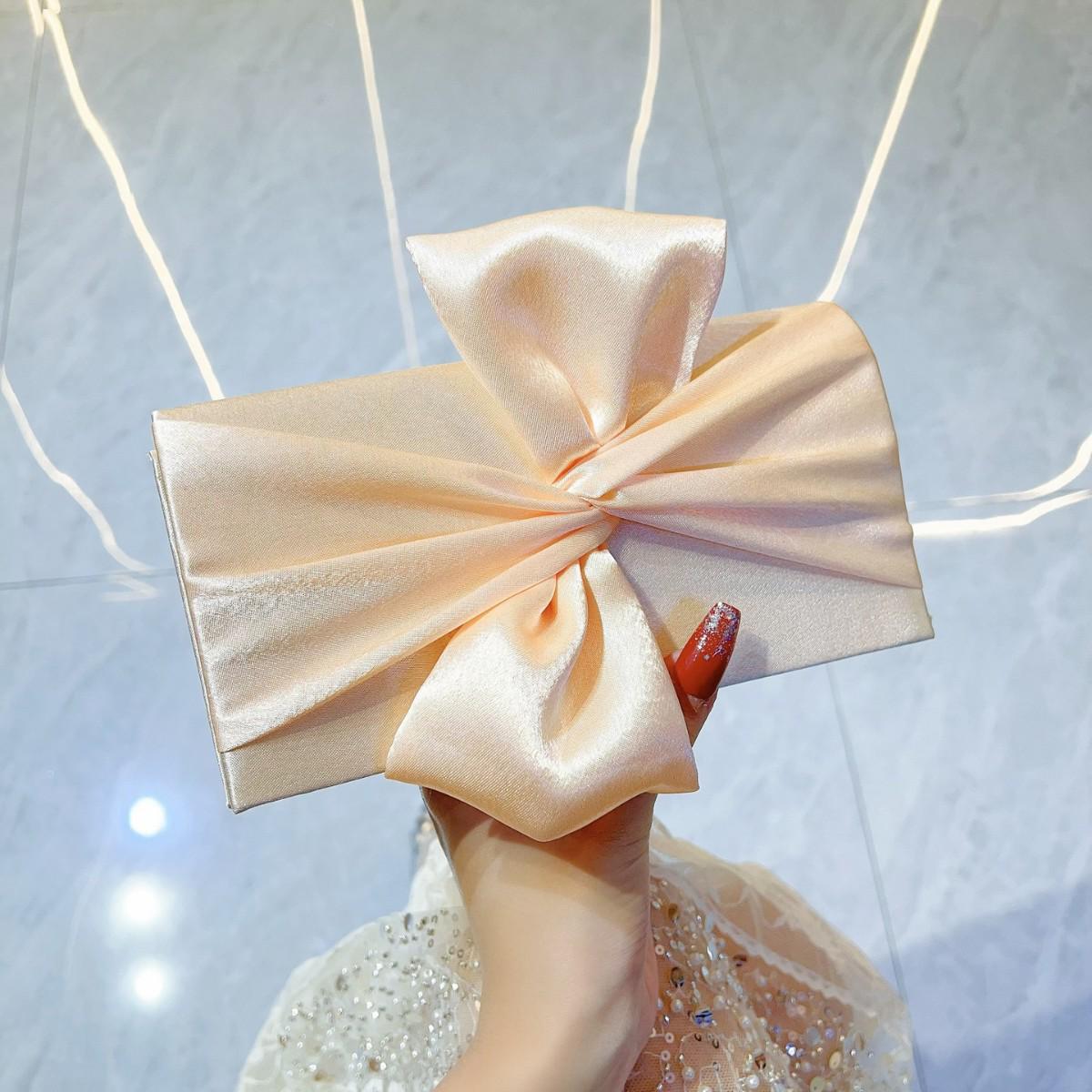 

Элегантный клатч-кроссбоди с бантом - Женская вечерняя сумка на цепочке для банкетов и вечеринок абрикосовый