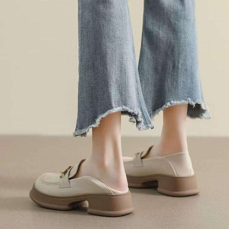 British-Style Black & Off-White Leather Platform Loafers with Buckle