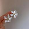 Vintage Gold Matte Texture Flower Stud Earrings for Women Girls Exaggerated Metal Irregular Earrings Jewelry Gifts