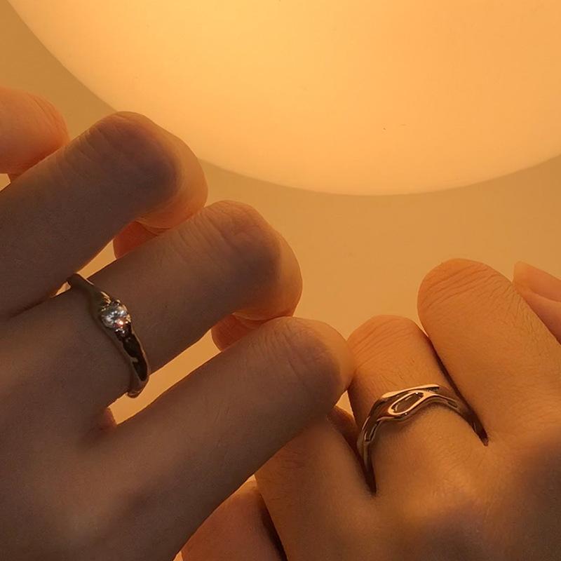 Korean Inspired Elegant 925 Sterling Silver Ring With Minimalist Geometric Design And Unique Hollow Patterns