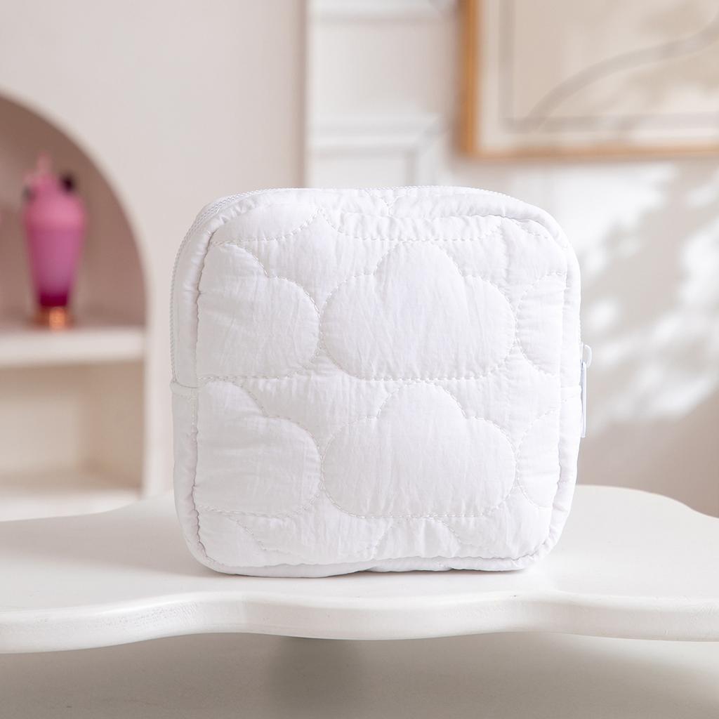 New Cloud Cosmetics Organizer Makeup Pouch Sanitary Pad Pouch Girls Portable Travel Toiletry Bag Sanitary Towels Organizer Bags