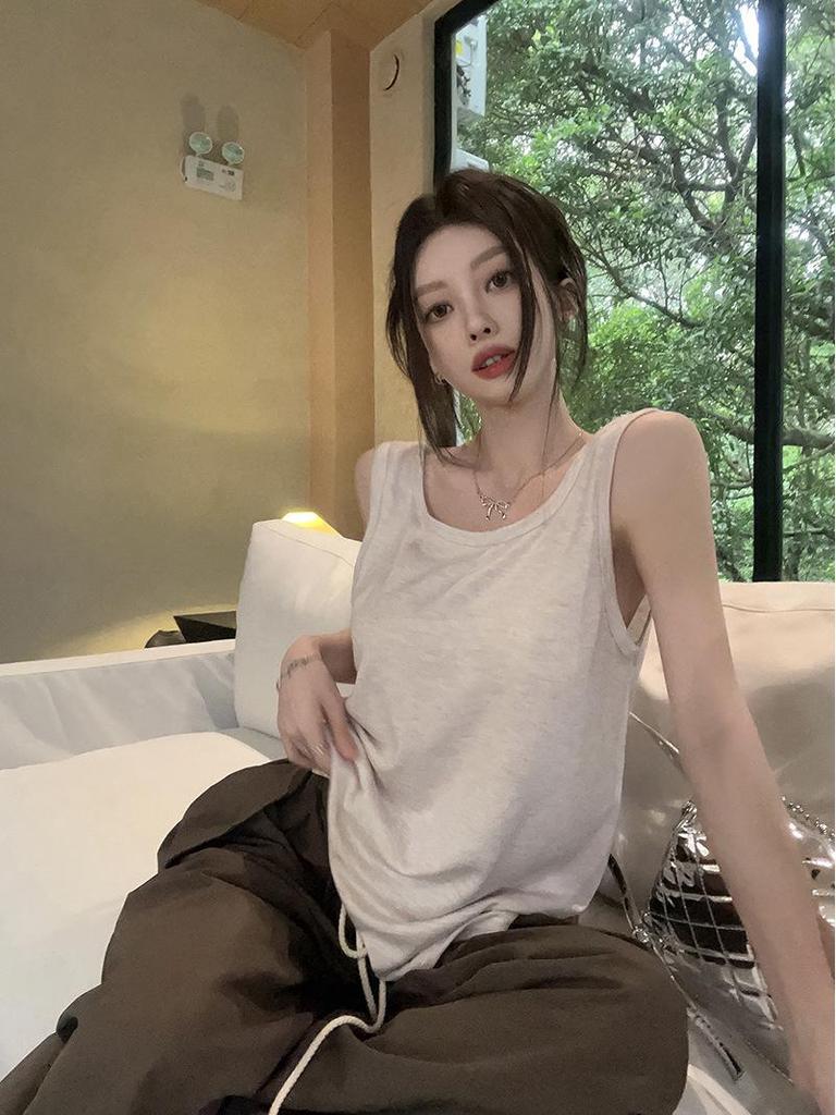 U-Shaped Backless Seamless Bra for Small-Chested Women with Padded Vest