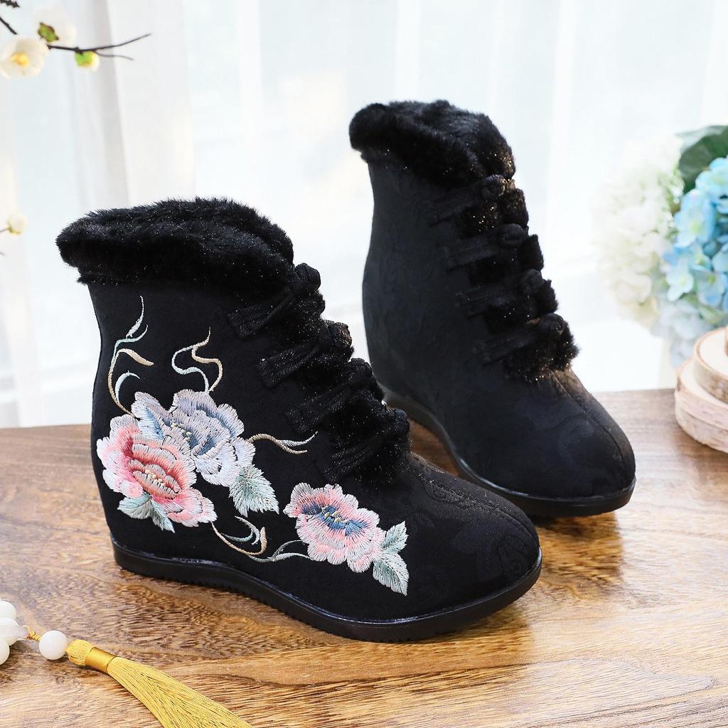 Winter Warm Snow Boots for Women Platform Slip On Faux Fur Lining Ankle Booties Shoes Women's Comfortable Embroidered Fleece Lined Walking Short Boots