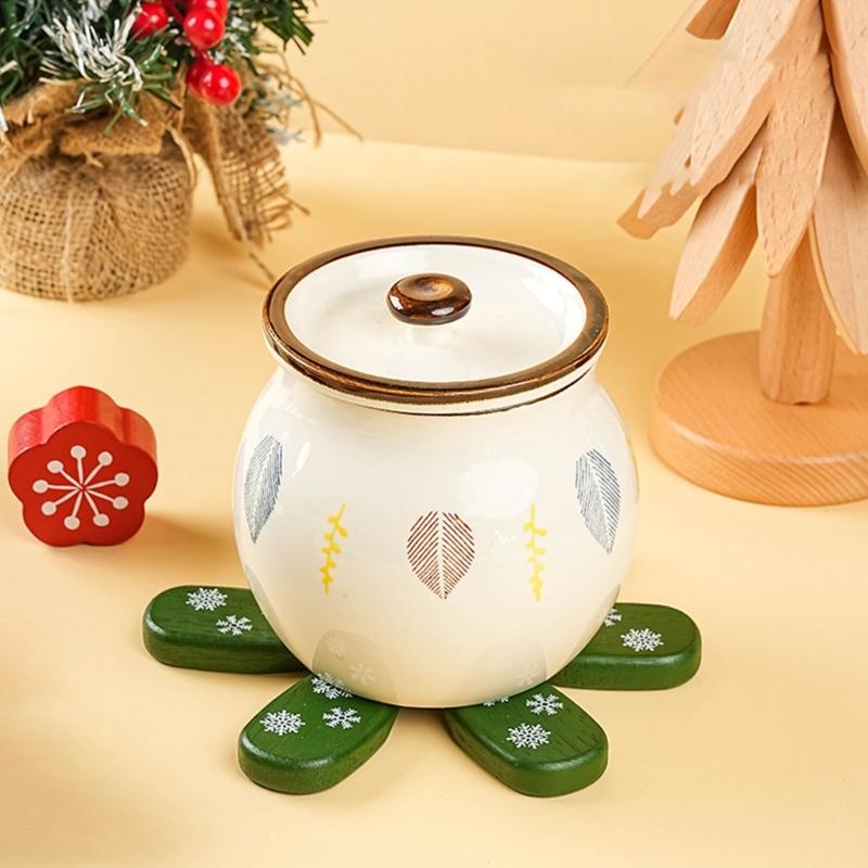 Wooden Stackable Christmas Tree Coasters Heatproof Dining Accessories With Seasonal Decorative Functionality