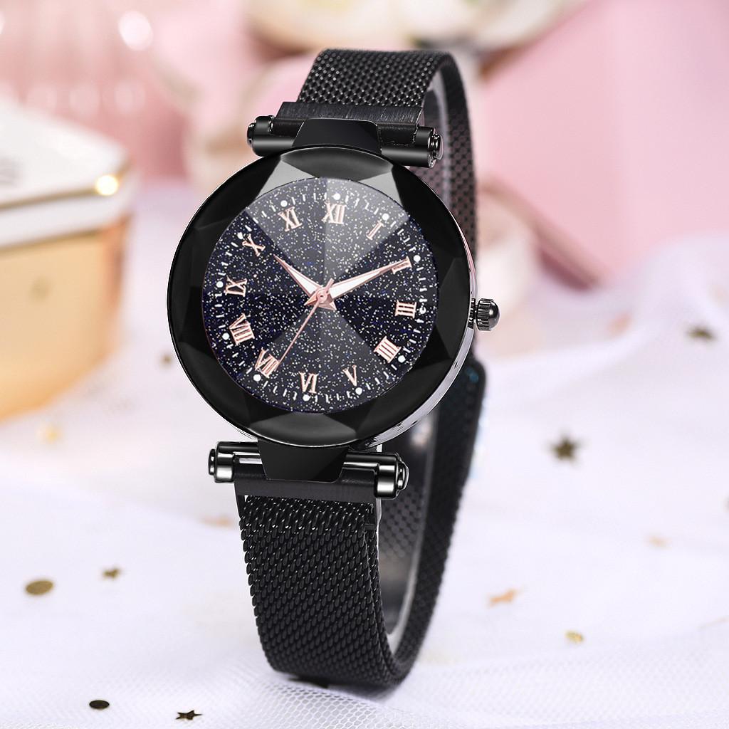 Women Sky Starry Luminous Watch Roman Numerals Quartz Watch Magnet Wristwatch
