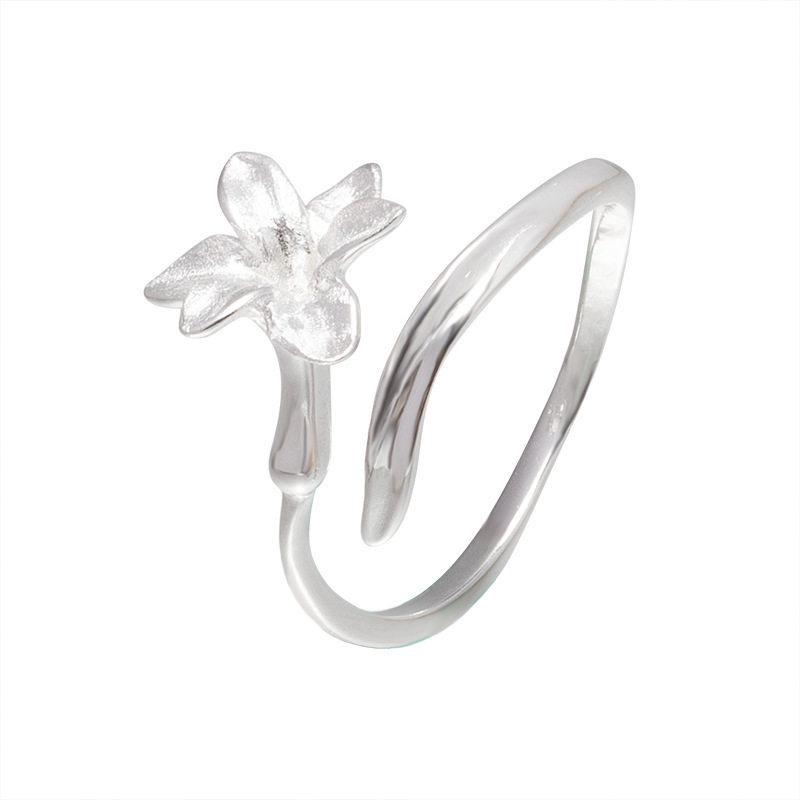 Exquisite Adjustable Hyacinth Lily Flower Ring for Women – Fashionable Open Index Finger Style