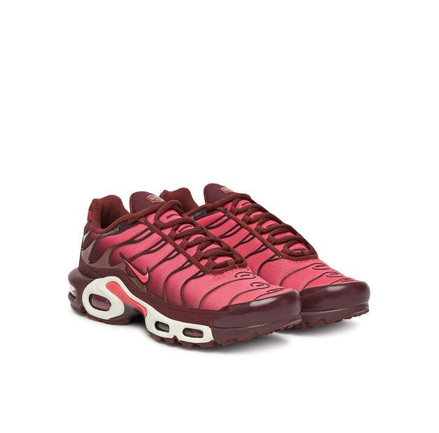 Кроссовки Nike Air Max Plus