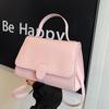 2025 Autumn New Fashionable Large-capacity Shoulder Messenger Bag High Value Simple Texture Small Square Bag