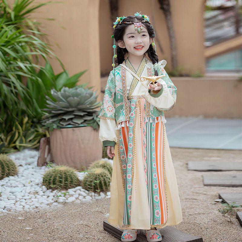 Autumn Western-Style Ethnic Hanfu: Girls' Retro Performance Costume