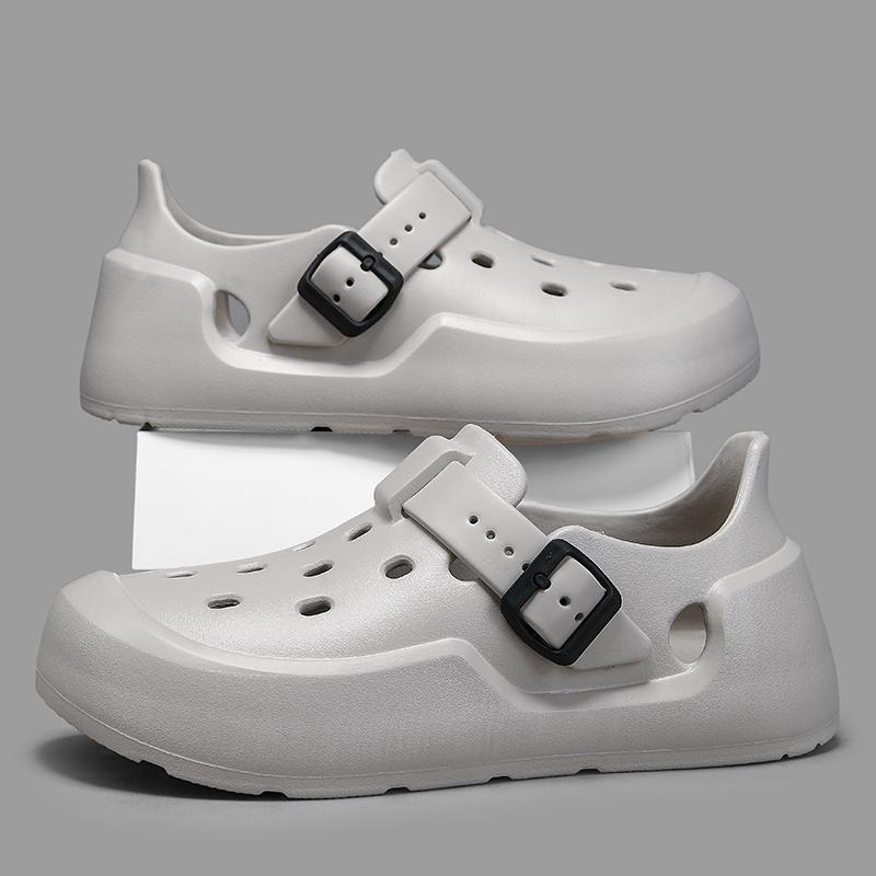 Fashion Couple Hot Sale Brand Clogs Men Sandals Casual Shoes EVA Lightweight Sandles Unisex Colorful Shoes for Summer Beach