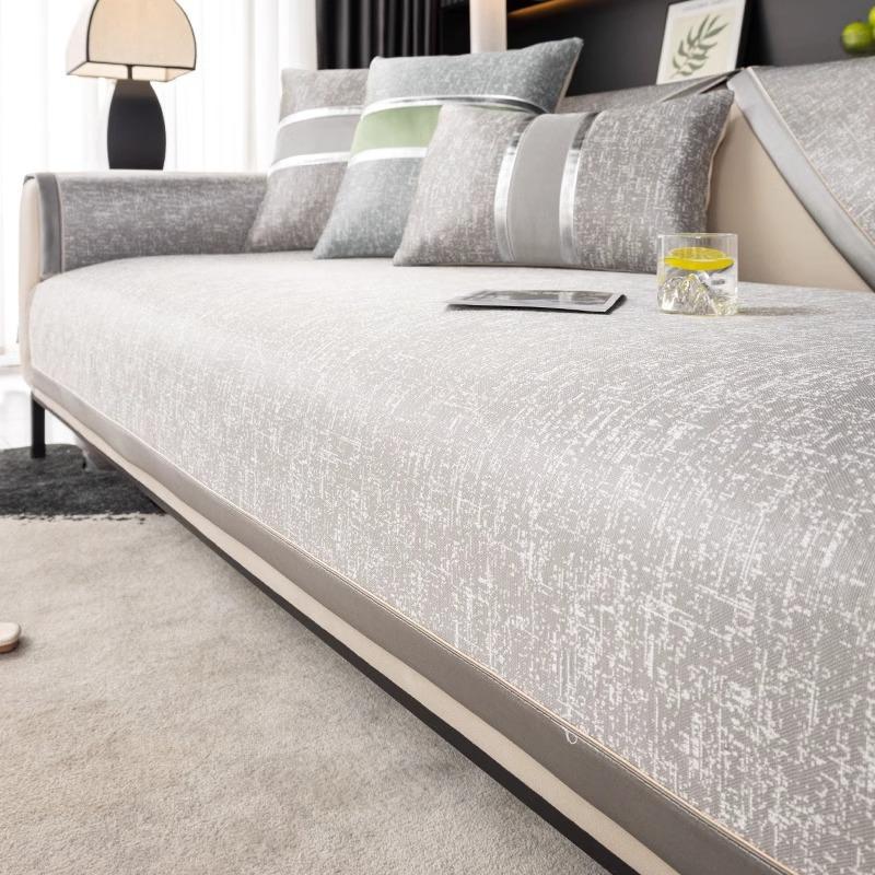 

Light Luxury High-End Ice Silk Sofa Cushion, Summer Mat, Seat Cushion, Non-Slip, Dirt-Resistant And Cool Sofa Cover, Cloth Towel 70*70cm