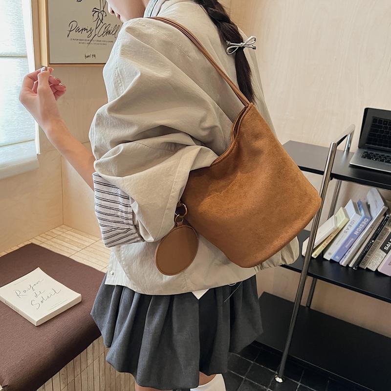 Korean niche ins suede suede surface retro bucket bag versatile shoulder messenger women tote bag