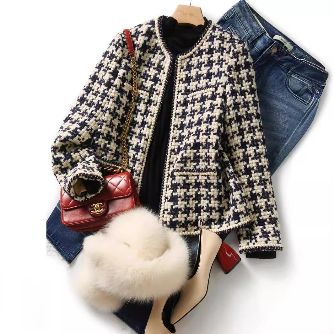 

FASHION2024 Xiaoxiangfeng early and light social atmosphere! Old book roll flavor, small fragrance soft flower imitation coat S