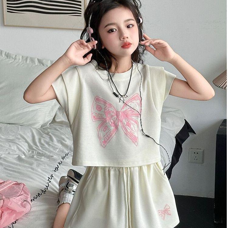 Girls  Summer Flutter Sleeve T-shirt & Shorts Set - Trendy 2026 120 cm