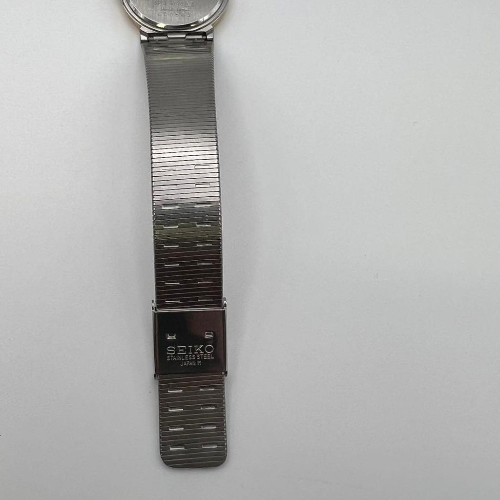 [USED]SEIKO Quartz Slim Dress Watch [Rare/Working] A-30