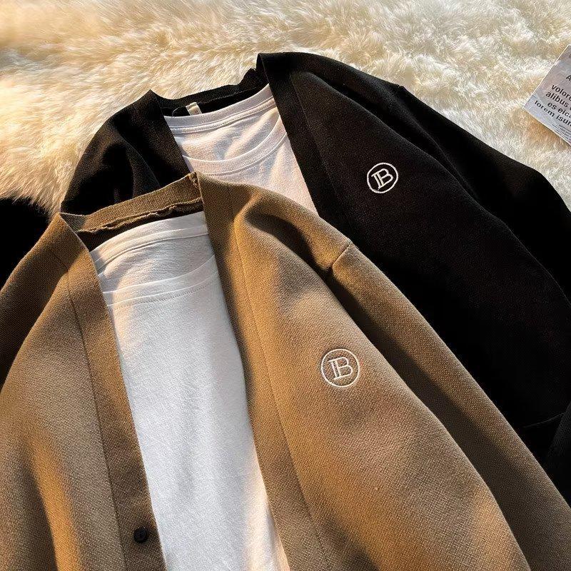 

2022 Autumn Unisex Knitted Sweater: Trendy Retro Hong Kong Style All-Match Cardigan L кавовий