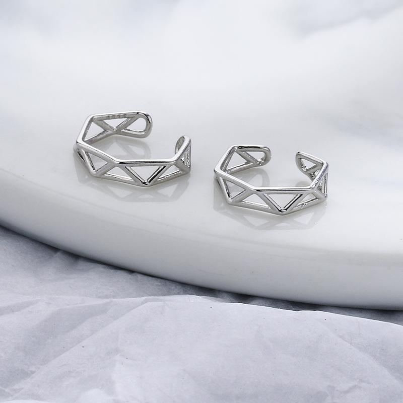 Náušnice s bodovými kousky ucha, jednoduché geometrické kosočtvercové duté náušnice, piercing do ucha není nutný