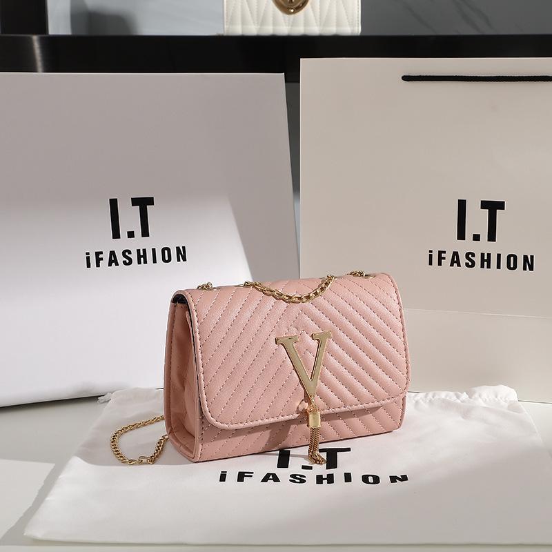 2023 Women s Striped Embroidered Single Shoulder Crossbody Bag with Tassel Detail розовый