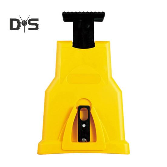 Universal Chainsaw Sharpener Kit Easy-to-use Chainsaw Sharpening Tool with Whetstone Portable Chainsaw Sharpener for 14/16/18/20 Inch Two-Hole