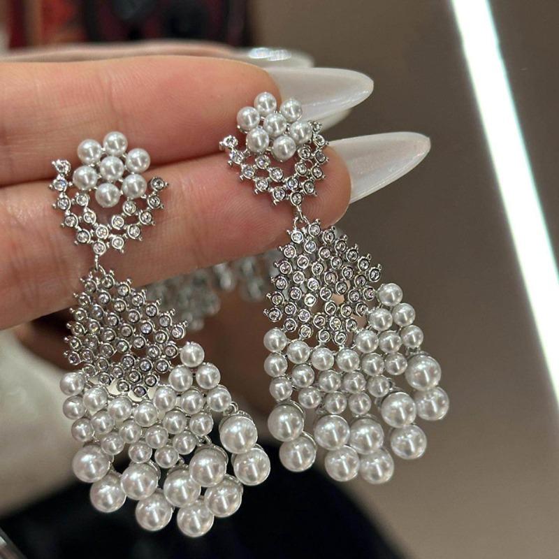 Silver Needle Diamond Drop Tassel Pearl Earrings Light Luxury Premium Versatile Earrings Court Style Retro Niche Earrings