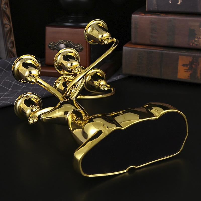 European Retro Candlestick Wedding Hotel Romantic Candlelight Dinner Six-headed Metal Golden Deer Candlestick Wedding Decoration Props