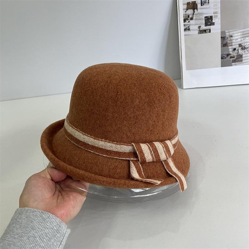 Herbst- und Winter-Fischermütze Kinder Herbst- und Wintermode Woll-Beckenhut warmes Temperament Mutterhut gekrempelte Kante mittleren Alters