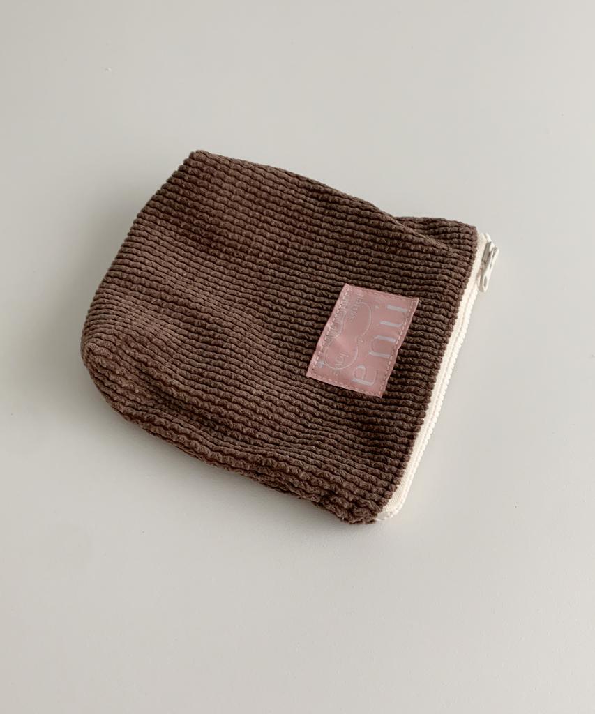 Nuaname Golden Pouch Mocha Muffin