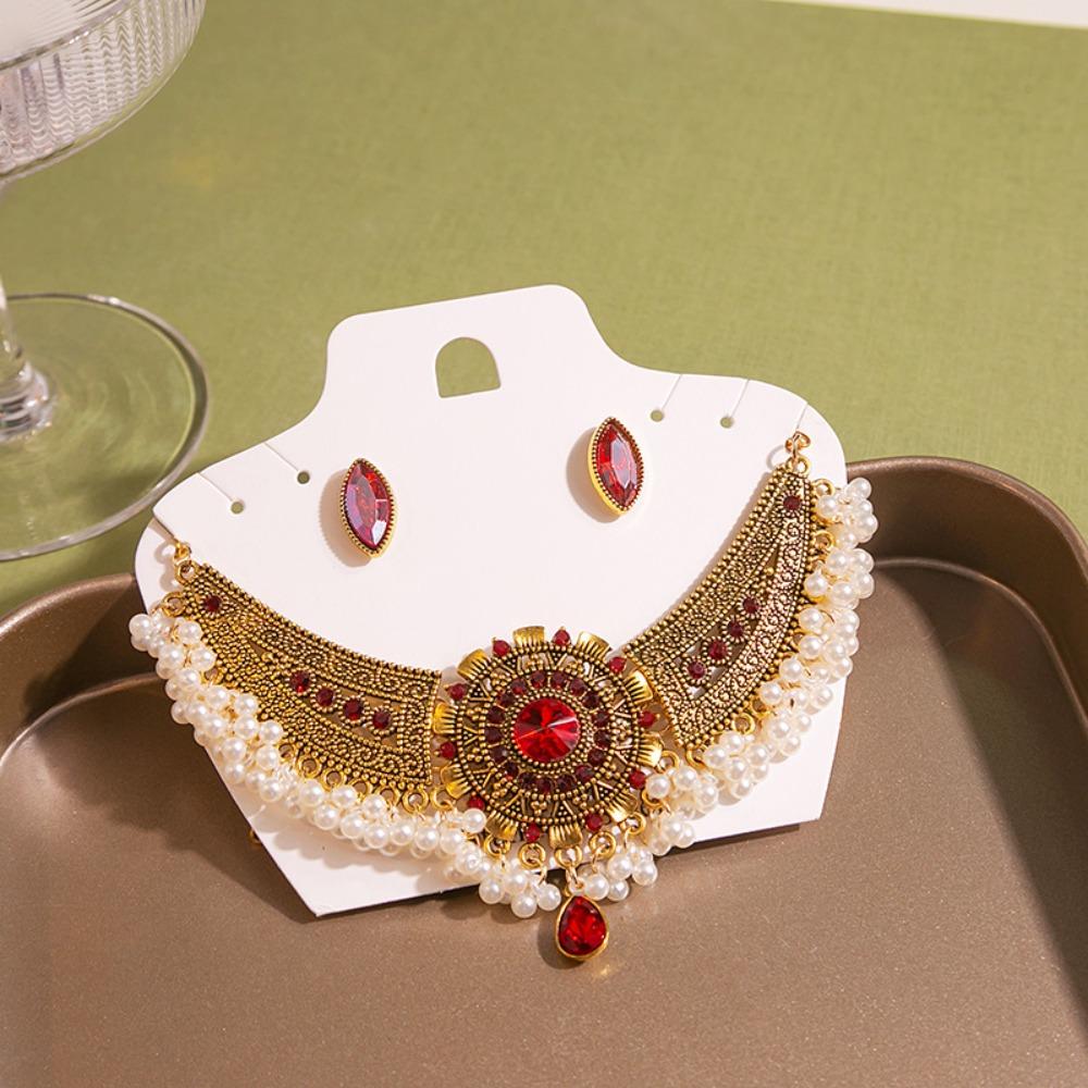 Vintage Bohemian Earrings Suit Gold Retro Clavicle Chain Personalized Ethnic Style Necklace  Girls