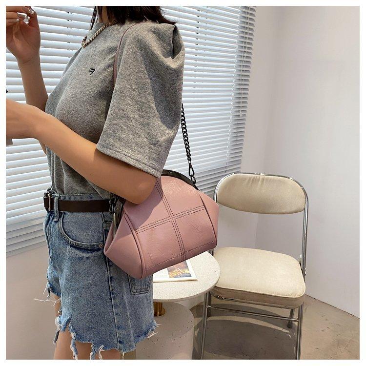 Spring and summer new solid color simple shell bag large capacity portable change bag fashion chain oblique span shoulder mobile phone bag