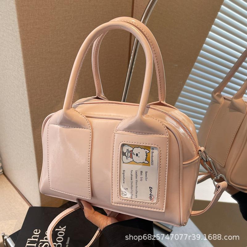 Frosted Retro Boston Bag Portable 2025 Early Spring New Fashion Niche Design Sense Large Capacity Messenger Bag