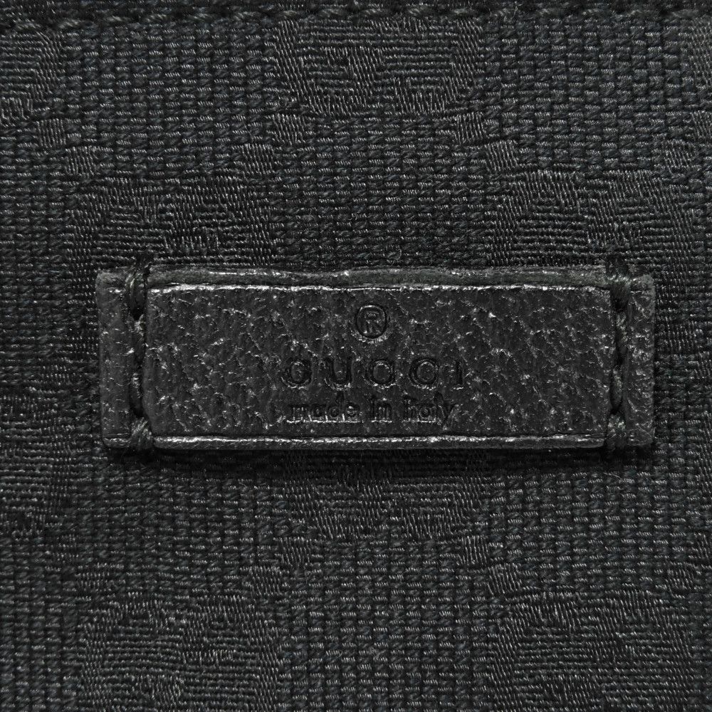 Used GG Canvas Messenger Bag 9539 256100 7921 Calfskin Crossbody with Embossed Logo, Black Men's from Japan AUTHENTIC