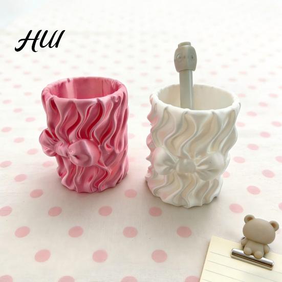 3D Printed Pencil Holder Silk Texture Pen Holder, Desk Organizer for Brushes Stationery And Brushed Cup Makeup Brushes, Ribbon Design Large