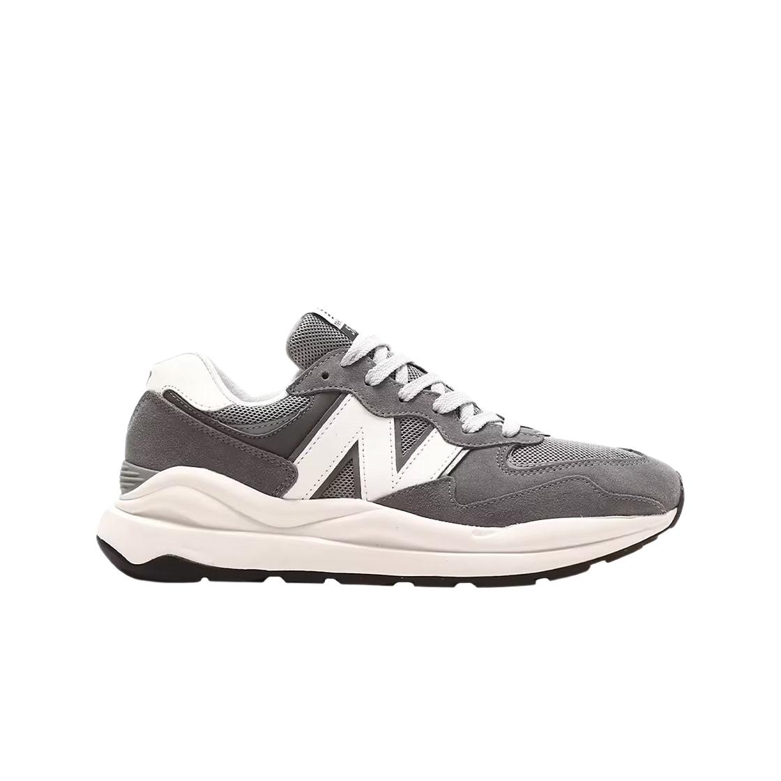 

New Balance 5740 Сірий 230