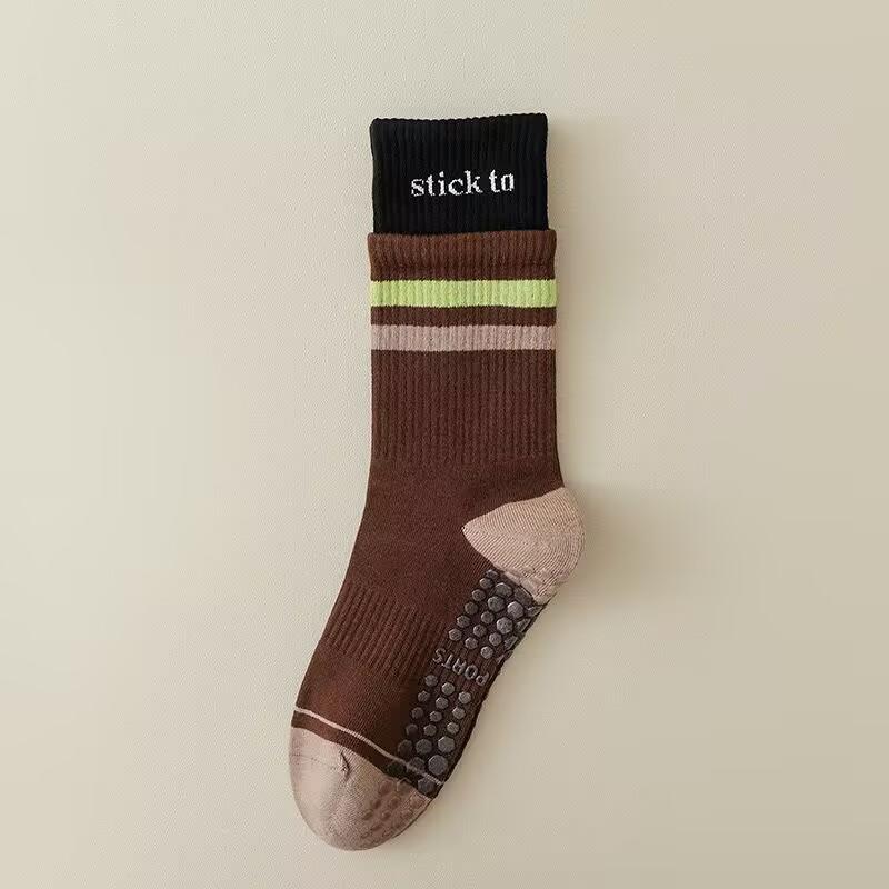 

yoga socks, striped patchwork high elastic fitness shark pants, paired with Pilates non slip running socks